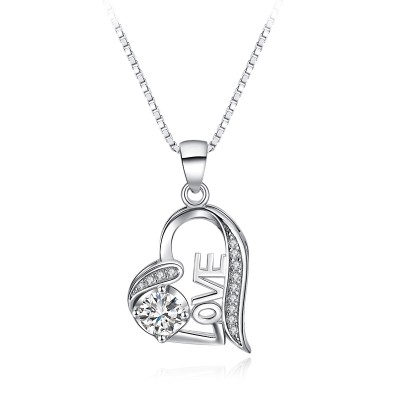 Maple leaf love S925 silver necklace, female LOVE pendant, simple Japan and Korea clavicle
