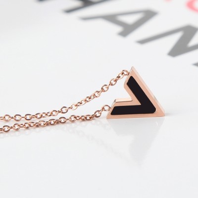 Creative fashion personality titanium plated 18k rose gold color gold necklace V clavicle chain V shaped letters female jewelry