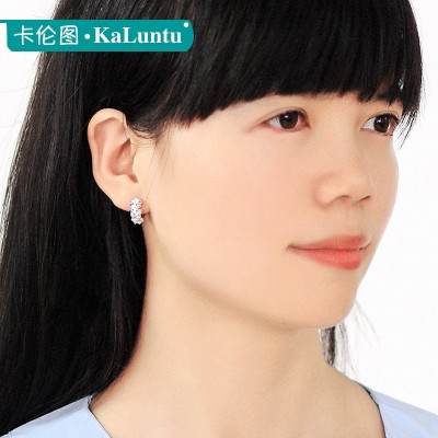 Karen figure 925 tremella ear clip female Plum blossom crystal earrings Korea temperament earrings valentine's day gift