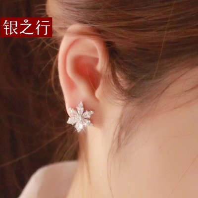Silver trip S925 silver ice flower earrings Korea female day sweet temperament big earrings jewelry design