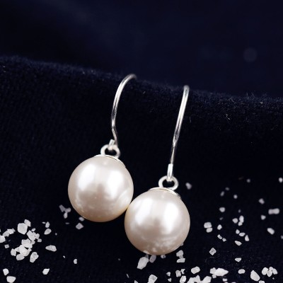 S925 silver temperament female small pearl earrings stud earrings, Korea personality contracted lady so sexy eardrop wet person