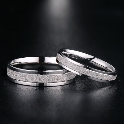 925 silver couples ring and a woman, Japan and South Korea people have contracted the engagement ring tail up silver ornament rings