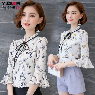 Printed shirt female short sleeved summer new Korean all-match V collar trumpet sleeves Floral Chiffon shirt sleeve shirt inch