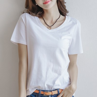 Summer white short sleeved V collar T-shirt simple white shirt all-match ladies loose cotton coat T-shirt.