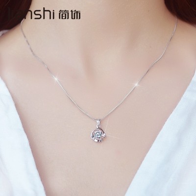 Female clover necklace pendant 925 silver silver valentine's day present for his girlfriend clavicle contracted couples, Japan and chain