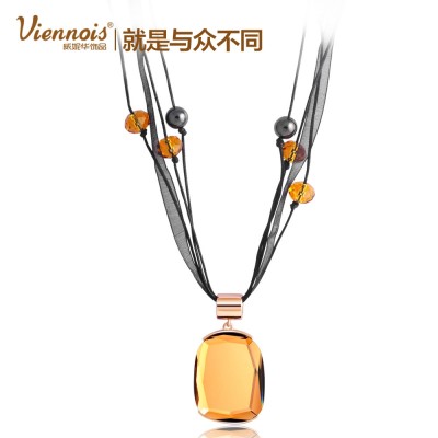 Winoon China winter air long paragraph sweater chain accessories pendant Korea all-match decorative imitation crystal necklace female hanging