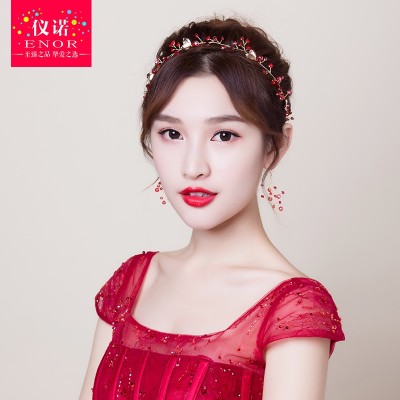 The new Korean wedding bride headdress red hair ornaments hair hoop earrings two Suit Wedding Jewelry