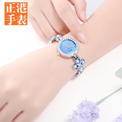  fashion watches female clovers waterproof contracted ms students new fashion bracelets table han edition girl