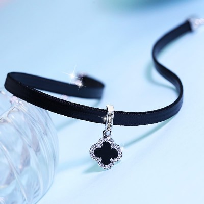 Female neck chain with neck collar collar bone chain harajuku neck chain neck ornaments brief paragraph a clover necklace contracted, South Korea
