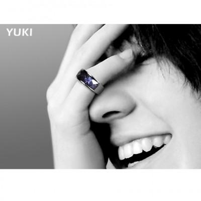 YUKI men titanium steel ring Han edition fashion ring Black mustard hipsters Domineering male ring Female sent her boyfriend