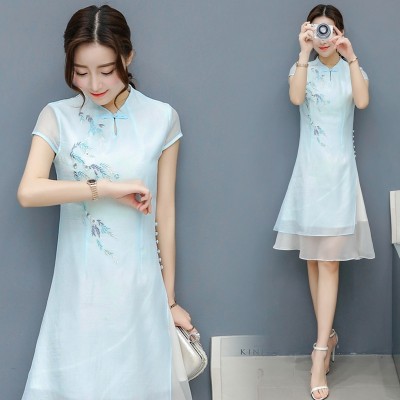 The cheongsam dress art fan folk style embroidery  Summer Cotton thin long sleeved dress.
