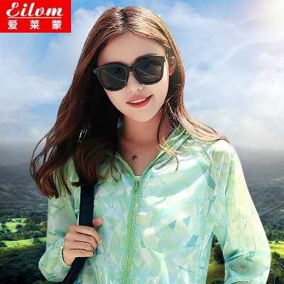 , the new outdoor summer sun clothing, women's short sunscreen clothes, thin coat, a large length of sunscreen