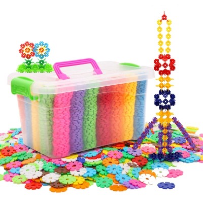 Snowflake block plastic is a plastic non-magnetistic and the male girl's baby toys are 3 to 6 years old wholesale