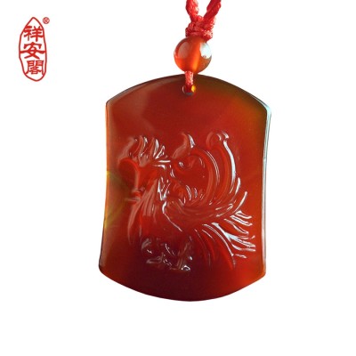 Jinwu tištěný červený chalcedonový amulet s přívěskem