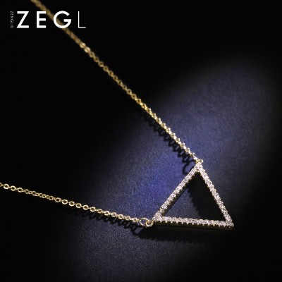 Jednoduchý geometrický klíčenka náhrdelník žena krátký odstavec Korejský osobnost trojúhelník přívěsek divoký doplňky náhrdelník
