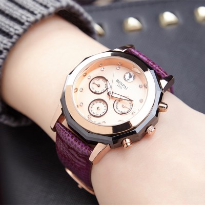Diamond luxusní hodinky ženská módní trend vodotěsný kožený opasek Korejský dámský křemenný hodinky módní stůl