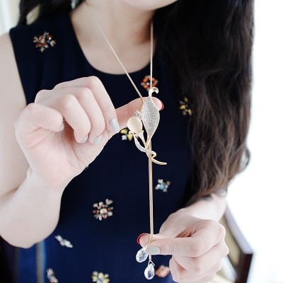 Dlouhý náhrdelník ženské ornamenty doplňky jednoduché japonské a jižní korejské verze pendantu divoké kalhotové řetízky Calla