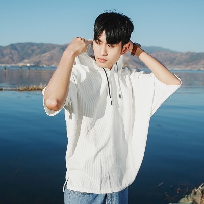 Mikina s krátkým rukávem s krátkým rukávem T-košile pánská letní svetr bf vítr Harajuku volné rukávy batové košile pět bodů manžety oblečení oblečení příliv
