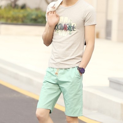 Menns uformelle sportsklær sommer sommer nye kortermet shorts fem koreanske bokstaver T-skjorte bukser tidevann
